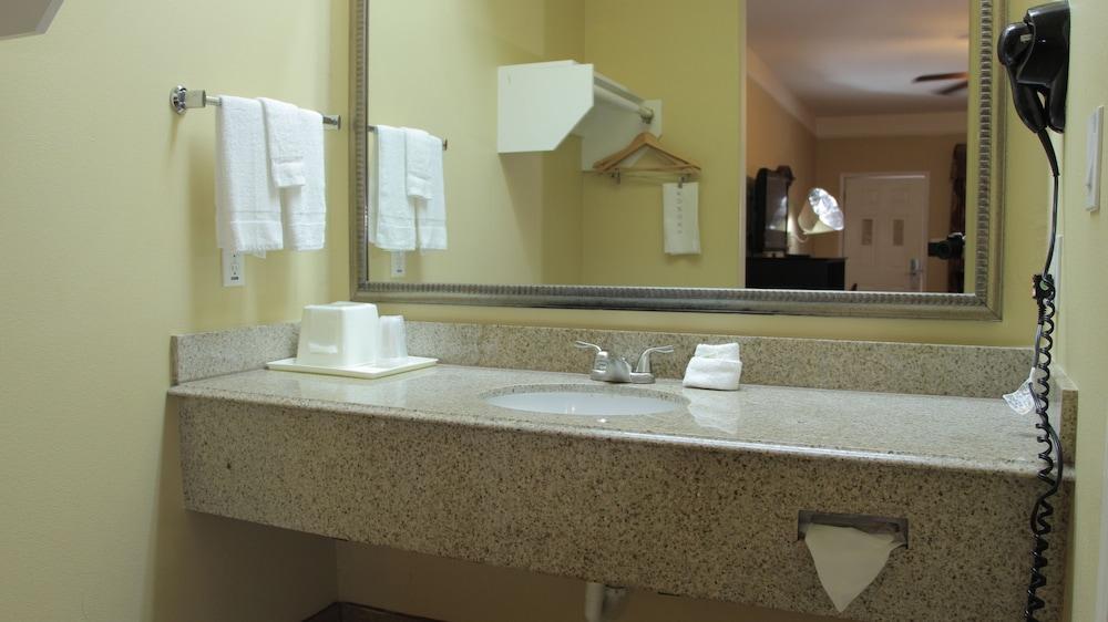 Quality Inn & Suites At The Outlets Mercedes-Weslaco Luaran gambar